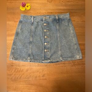 Levis High Waist Denim Skirt